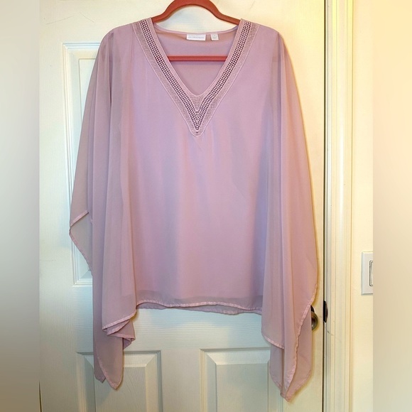 New York & Company Ladies Size Medium Rose Colored Tunic - Picture 1 of 3